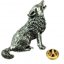 Howling, Baying Wolf English Pewter Lapel Pin Badge