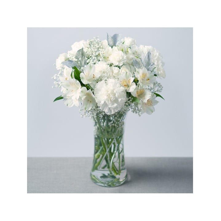 Win a Bouquet of Christmas Flowers