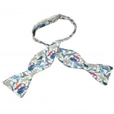 Van Buck Queue for the Zoo Animals Men's Self Tie Bow Tie - Made with Liberty Fabric